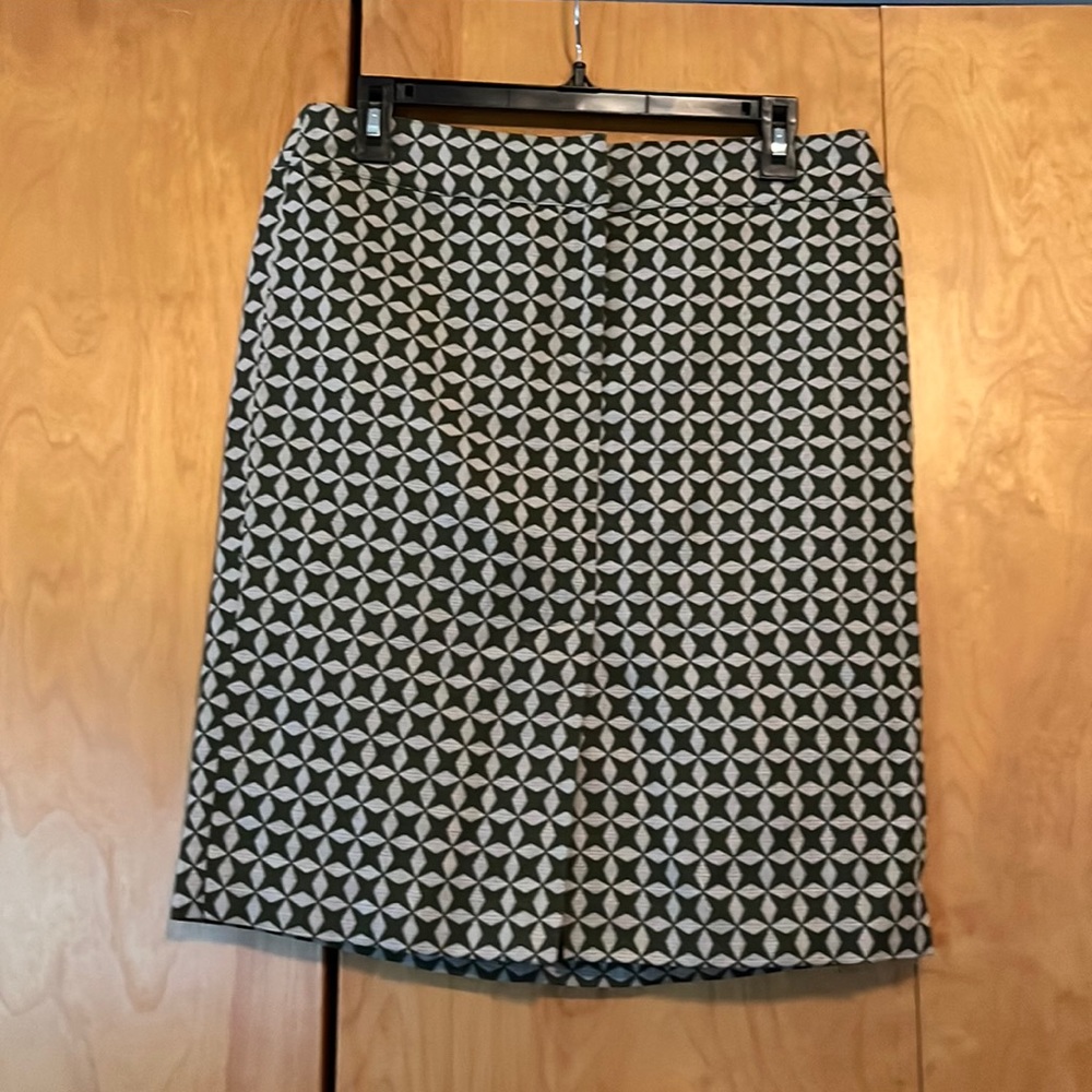 Loft skirt